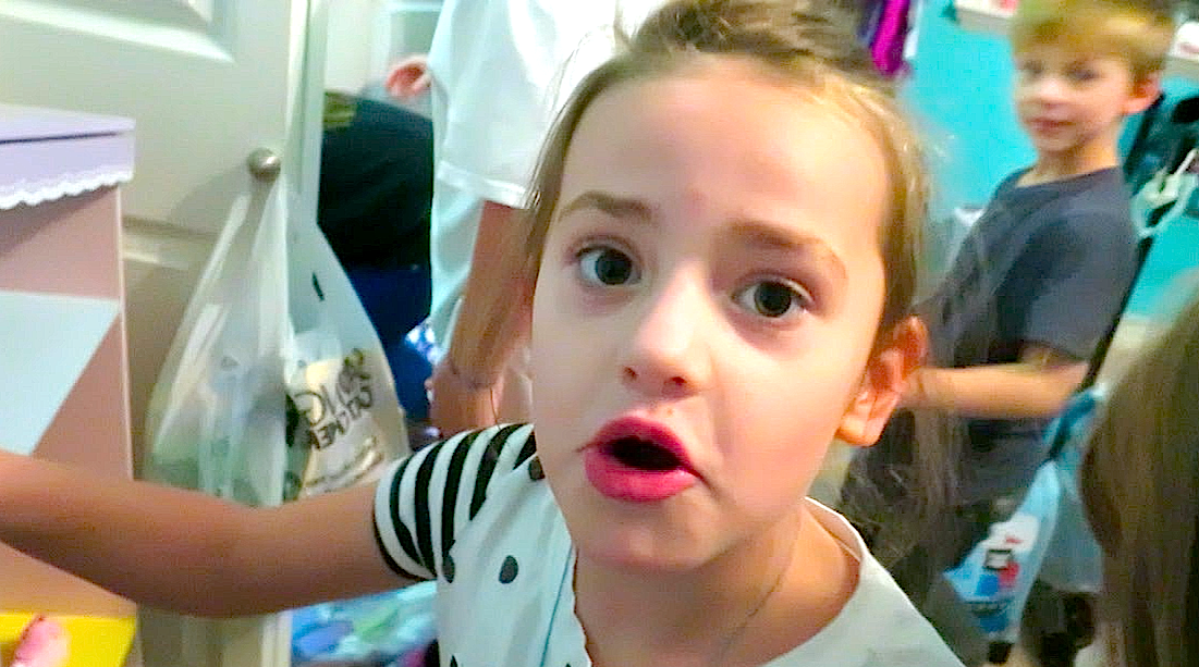 Embedded image permalink