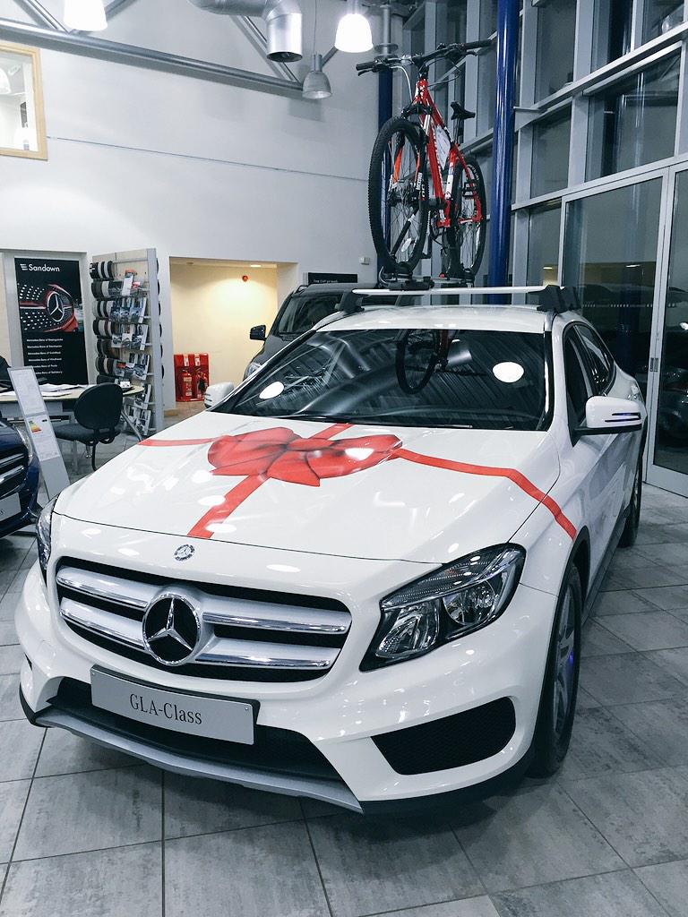 MBUKSales's tweet image. Ready for winter? Did you know that you can get the New GLA-Class in four wheel drive. #MercedesBenz #GLA #Christmas