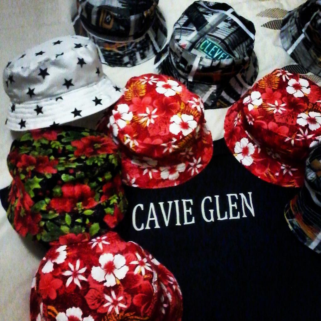 djkooh1's tweet photo. Cavie Glen #BucketHats #R100 contact or whatsapp us on this number 073  380 9262 to place ur orders.. http://t.co/GyrZgw8r0G