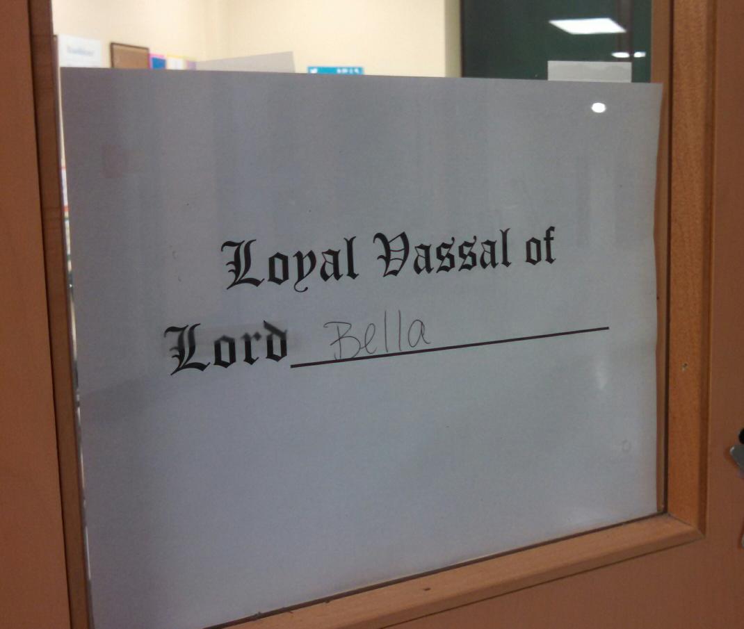 Miss_Hover's tweet image. My lord is @bella_diodato #ipledged #medievaltime #bestfiefaround