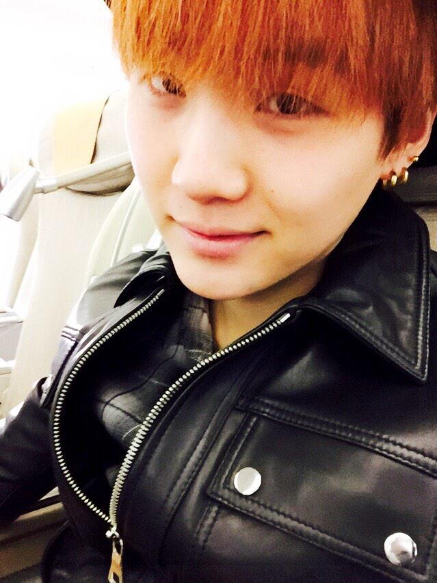 B4IH-KzCUAImVmZ.jpg:large