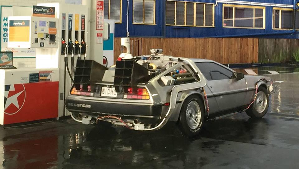 MrSamitcha's tweet photo. @couriermail @realmikefox Did they predict that unleaded fuel replaces the flux capacitor? #backtothefuture #caltex http://t.co/P7GfYBBPmv