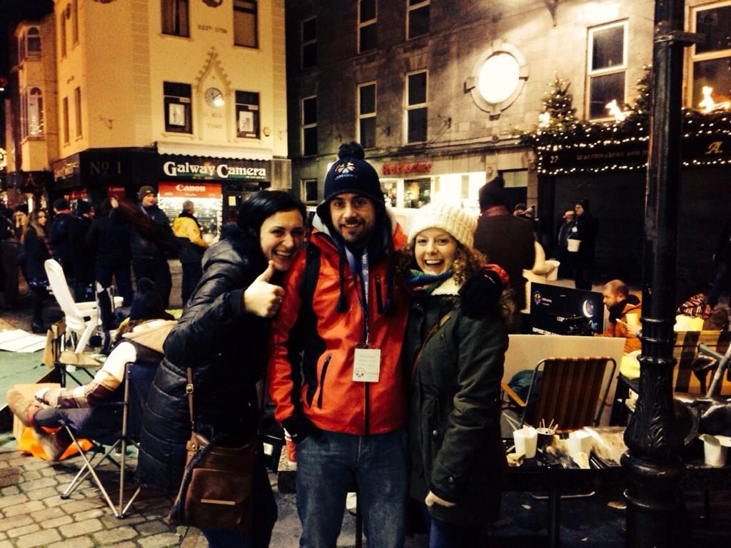 Banm's tweet photo. Keep her lit! @COPEGalway #SleepOut2014 http://t.co/pIfSb0Q7PL