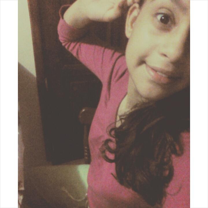 Santamariiax3's tweet photo. - #BuenasNoches ; #Decri #NoMeMiresEstoyEnferma 😒😭😭😭😭😪😪 http://t.co/9F6MGRCH3r