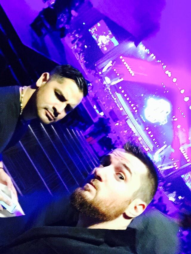 LuiCalibre's tweet photo. You forgot the hashtag! #thegameawards "@_CaRtOoNz: VGX and stuff...with this ass.  @LuiCalibre http://t.co/eESbgNnqNC"