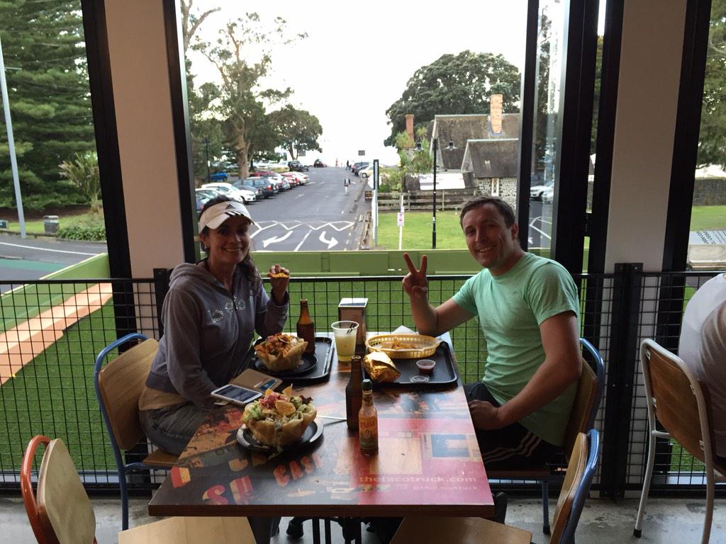 geedubb's tweet photo. @MexicaliFresh for a great taco salad after hard day volleyball in mission bay! http://t.co/lEVISKrNDz