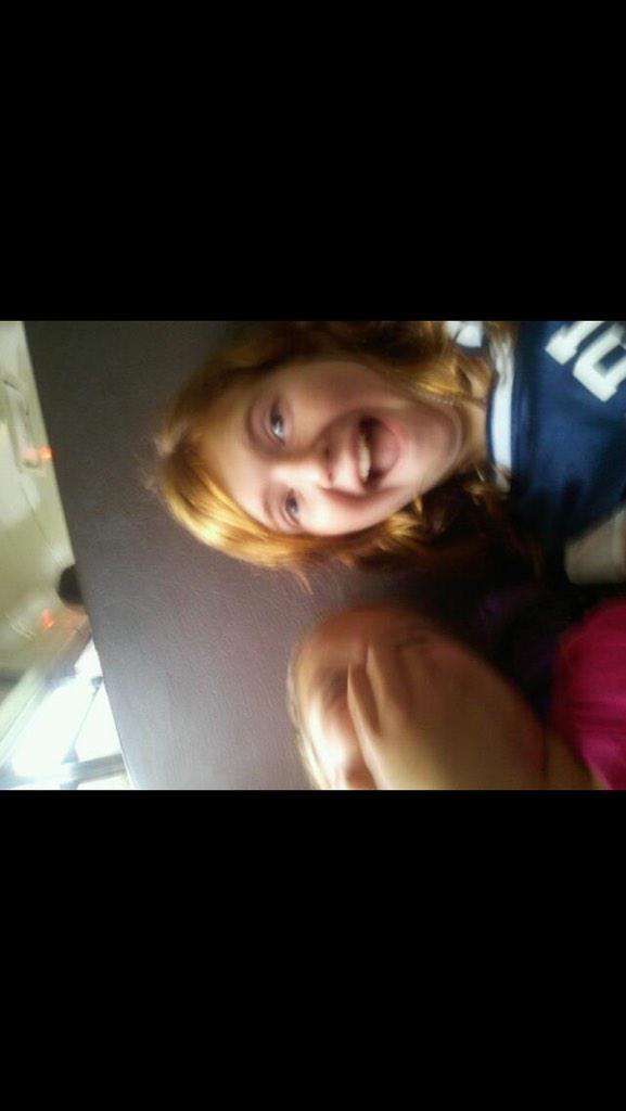 aileenlynchh's tweet photo. When u see bae @theresaaglynn http://t.co/pFQZY8KZht