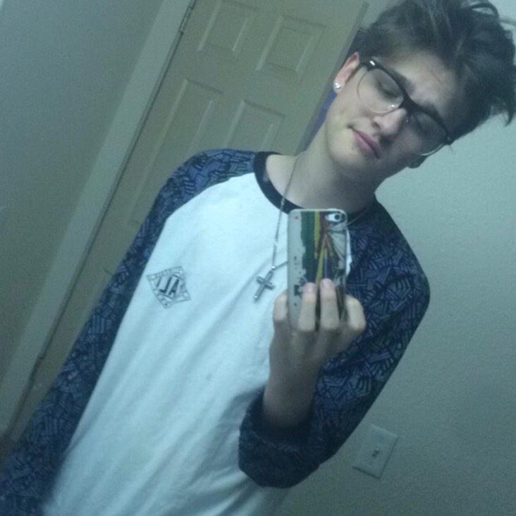 CrawfordCollins's tweet image. RT for a follow :)