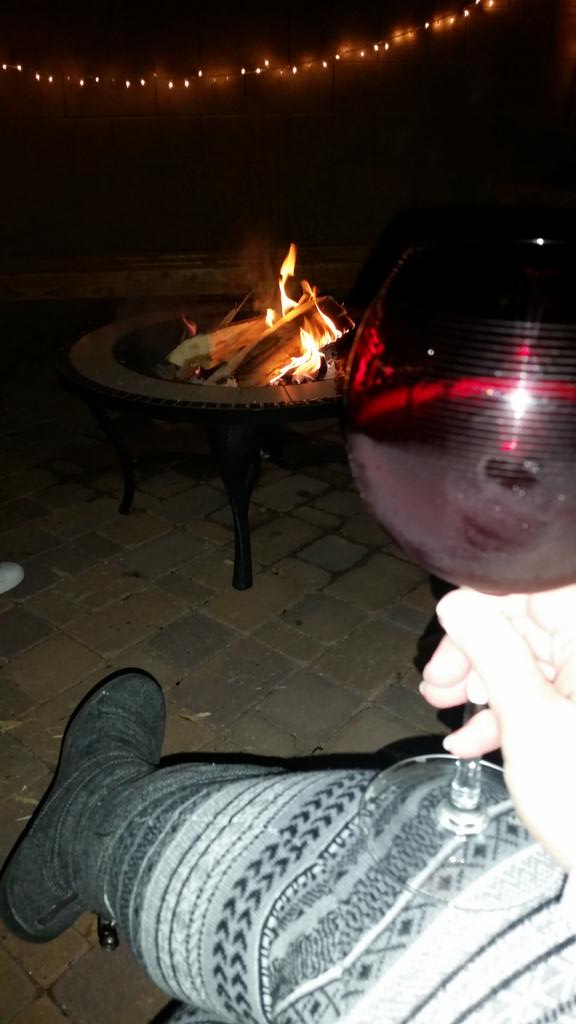 Mjb705's tweet photo. So.....bonfire, even though it was 75 degrees today 😛🔥 @rayban705 @Keelym_99 http://t.co/s3DxDDpaD7