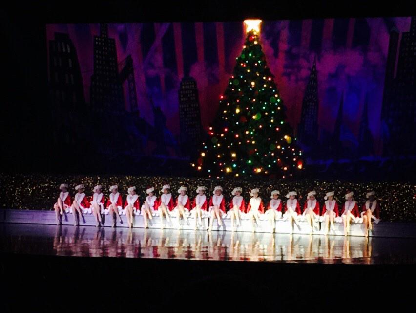 CTGallatin's tweet photo. @Rockettes were on point tonight! Fun! #ctactivities http://t.co/xMsCsg4HNK