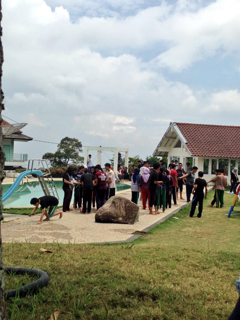 Matriks2014_'s tweet photo. Suasana siang ini :) #matriks2014 http://t.co/rt0bvu7gEO
