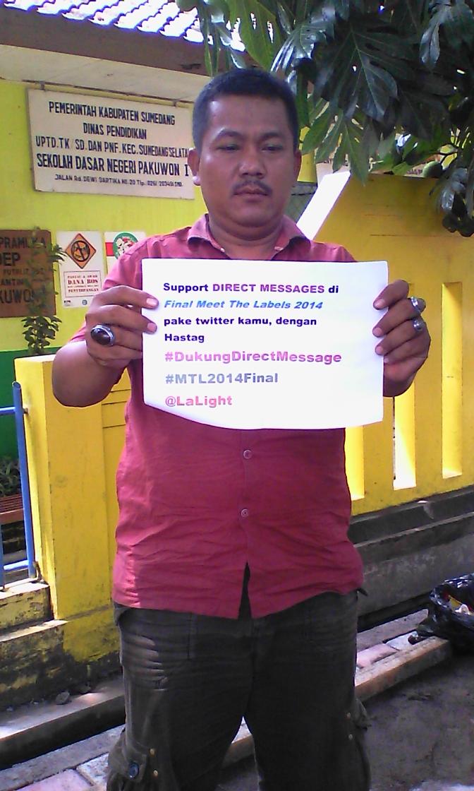 DirectMessageID's tweet photo. Ini bpa kerak telor SDN PAKUWON #dukungdirectmessage #MTL2014Final @LAlights http://t.co/0lTodXYU6l