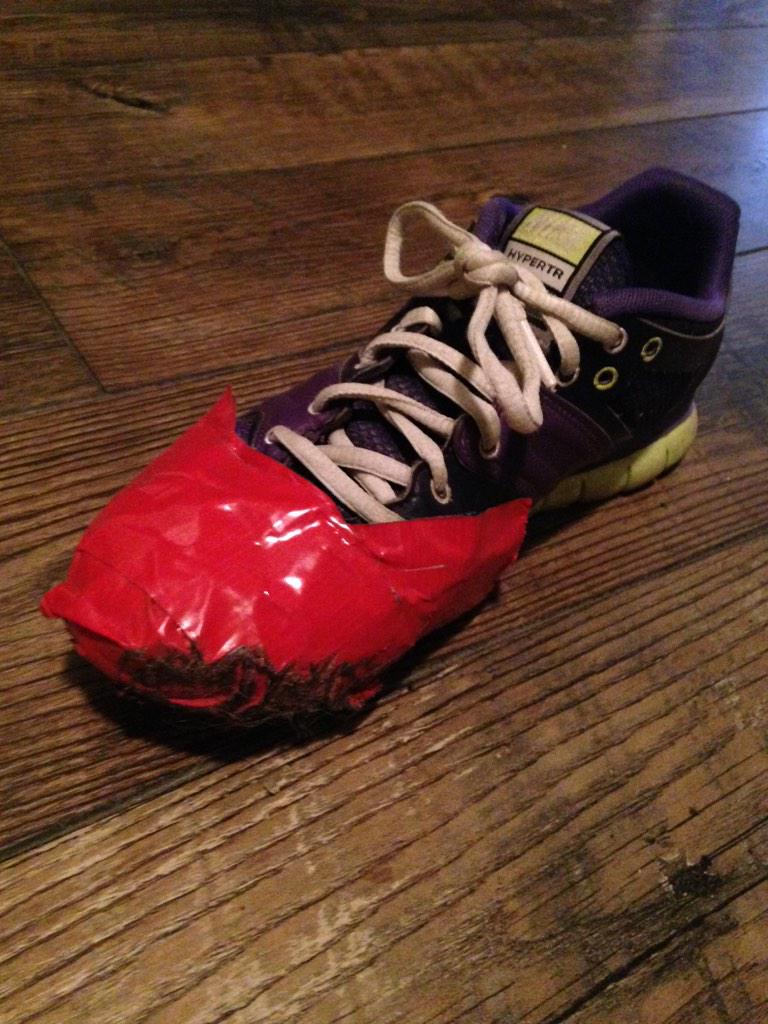 taelorgriffiths's tweet image. lol #pitcherproblems