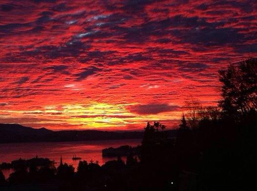 Buongiorno #mattinieri in''Italia si cambia maestro ma la musica è sempre la stessa dal dopo guerra!! Buon weekend ,,