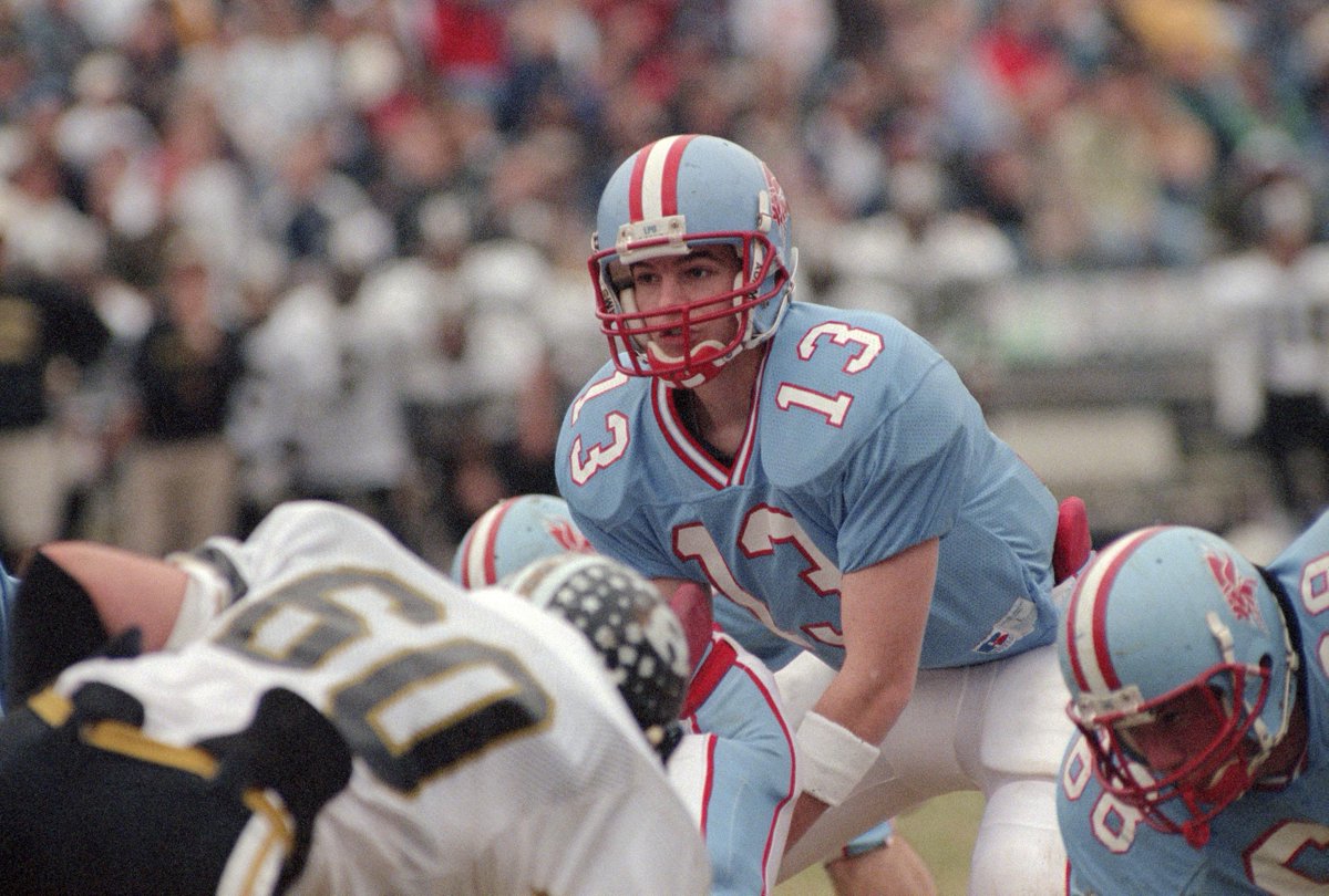 Hayes_BHCSports's tweet photo. On this day in 1997, Appalachia, Powell Valley and Gate City all won #VHSL state titles. #HCFH #GoldenEra http://t.co/7dCE9TELW8