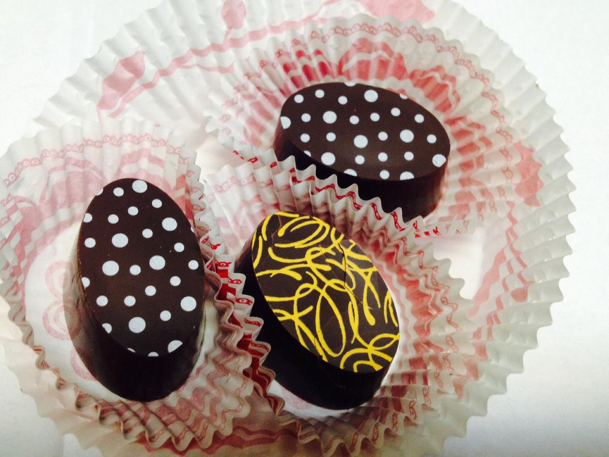 PizzaPiVegan's tweet photo. What's new? We're making chocolates! http://t.co/wBct1iUvxK