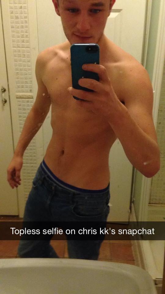 ItsjohnMcGrath's tweet photo. Anybody wanna start going to the gym with me? Need to bulk up!! #Gym #Torso #Skinny :( lol #gay follow me! http://t.co/reOUPebabA
