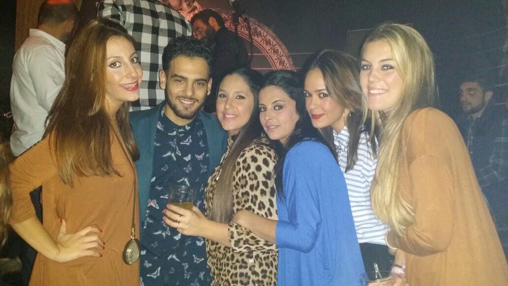 TeyeCarol's tweet photo. Vaya rato mas bueno el de ayer!que arte mas grande hijo!ole la gente buena! @tania_pernia @alvarocortes9 http://t.co/UOhlVytw1A