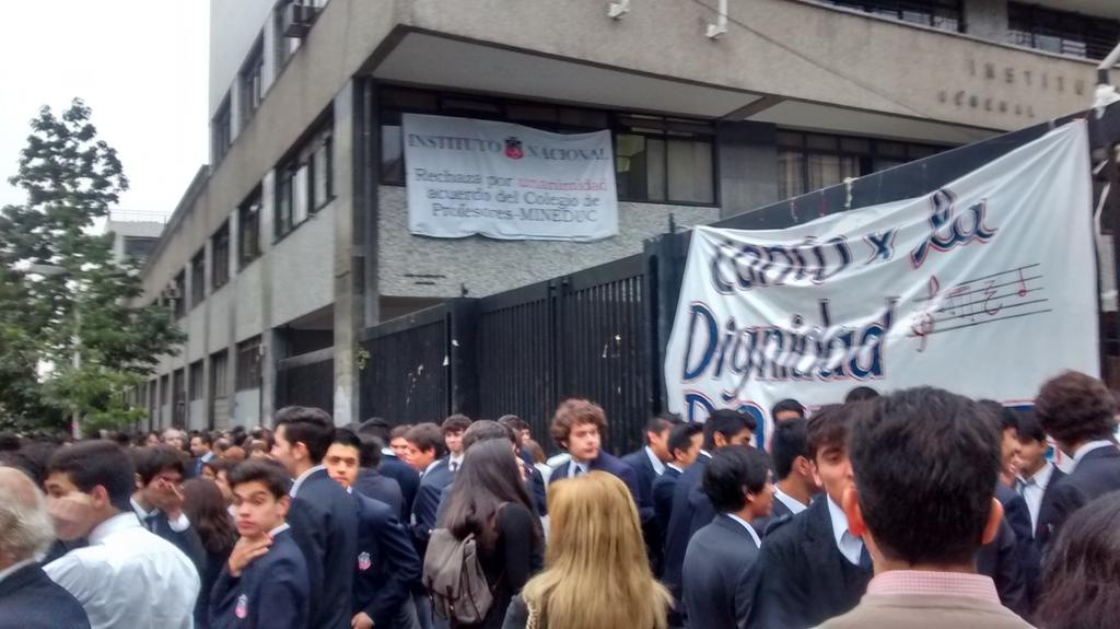 profemaac's tweet photo. Licenciatura Instituto Nacional http://t.co/3m2TSYbyhl