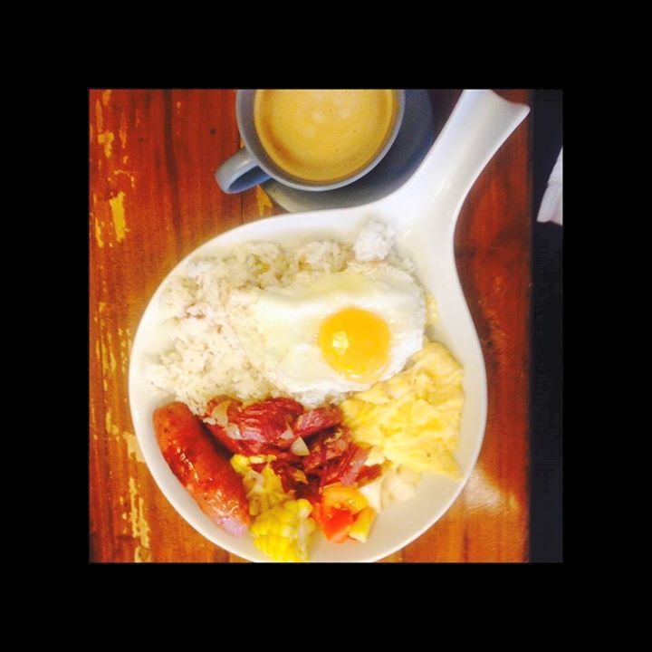iMrYllEst's tweet image. After being a long work day, time to chill out, eat out and relax. #AfterHours #AllDayBr... ift.tt/1u2ELZR