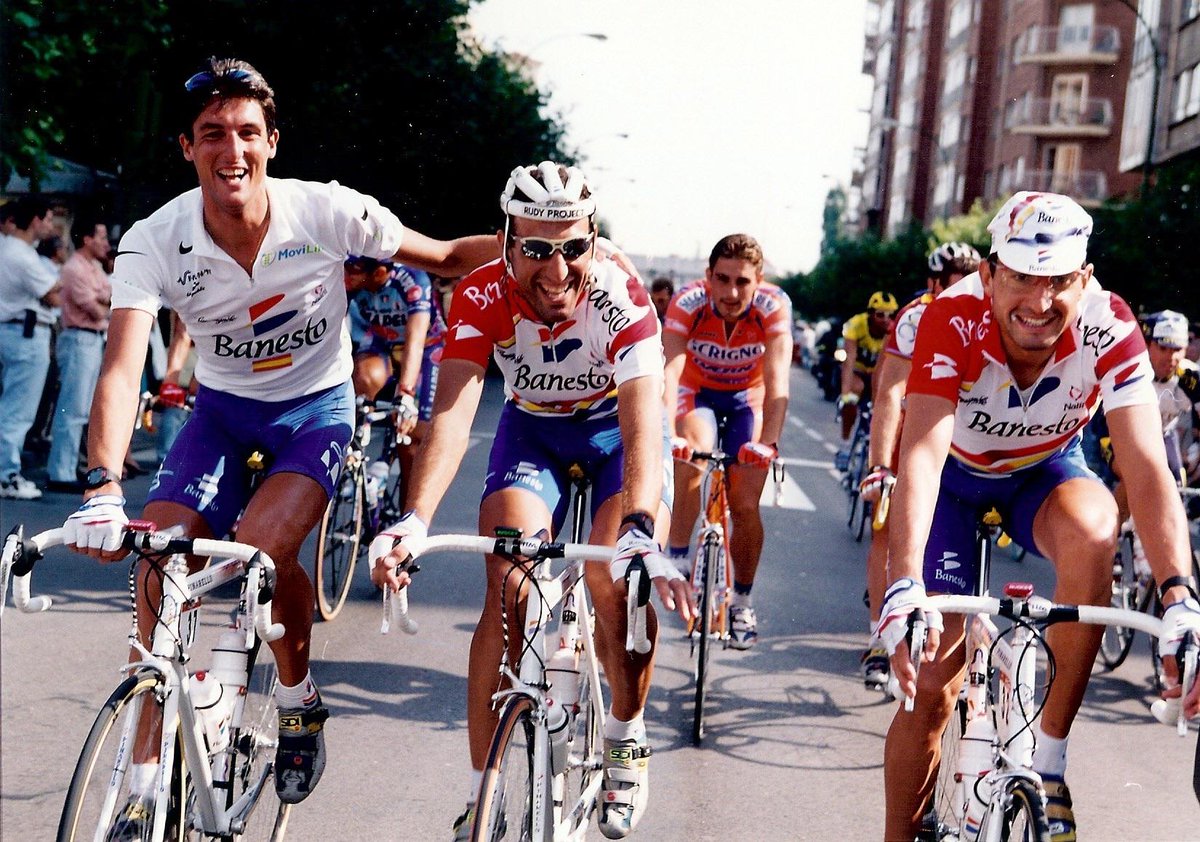 Movistar_Team's tweet photo. Recordando a #ChavaJiménez. 11 años.

- Neila ’98: http://t.co/WX1TLe33jm
- L'Angliru ’99: http://t.co/vIPqpSbhrn http://t.co/kpEUqqJVZl