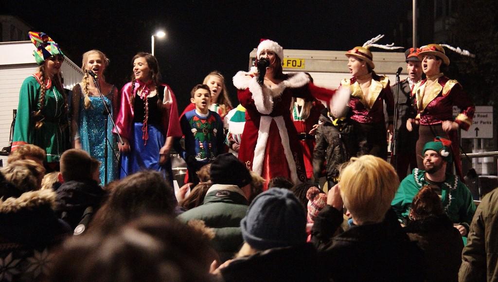 cmas_cracker's tweet photo. Big thanks to @sovereignfm for having us on your stage at little Christmas last night! We had a great time! http://t.co/POIXO8SfSo