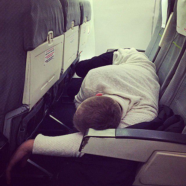 EgorReeD's tweet photo. ✈💤💤💤 http://t.co/gm0qldbs43