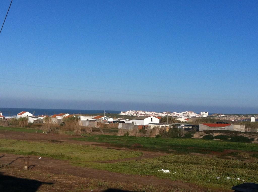 dlallad's tweet photo. #surfhouse http://t.co/aMA9NWgCoD