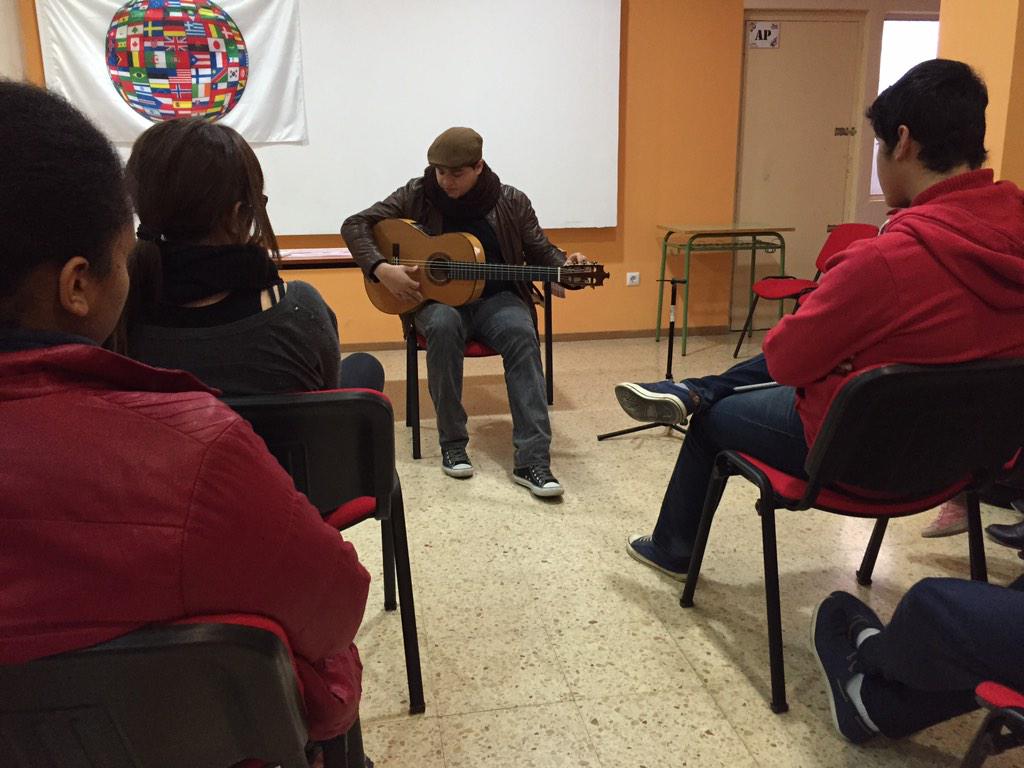 ICZvalencia's tweet photo. Gracias @JoseDelFaro eres una bendición y un ejemplo. http://t.co/euhBNKz4WO