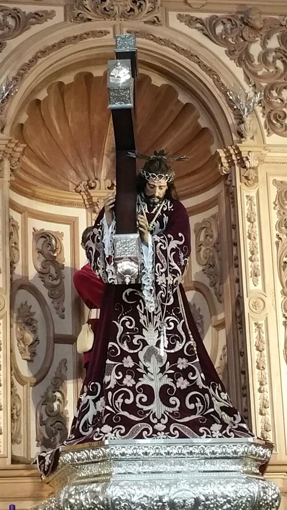olaya_ol94's tweet photo. No hay belleza alguna cómo verle a el!!! http://t.co/z5P9YrLH3Z