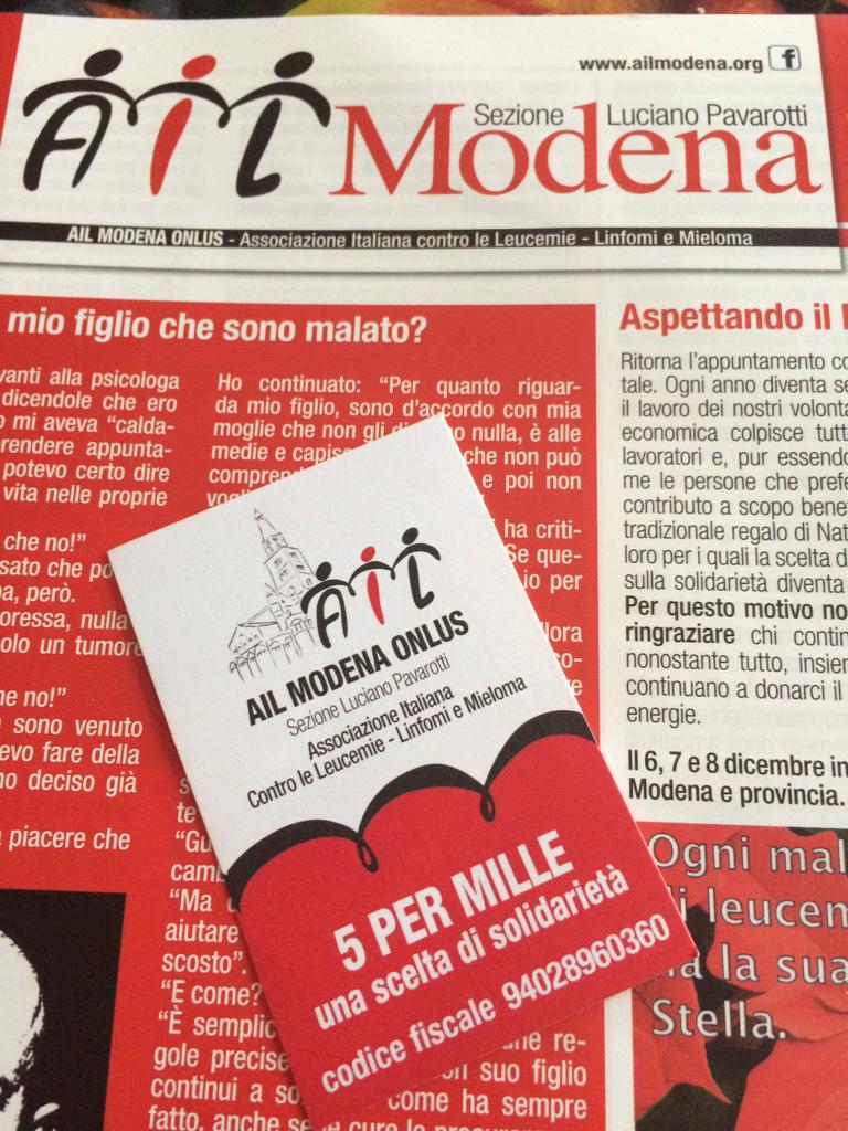 cri2102's tweet photo. Rossa come l'amore, rossa come la passione per la solidarietà #ail #ailmodena #lottiamocontrolaleucemia http://t.co/86urvzPOvF