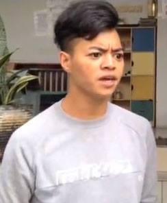 @rezaoktovian " WOI , jangan main disini " ahahaha