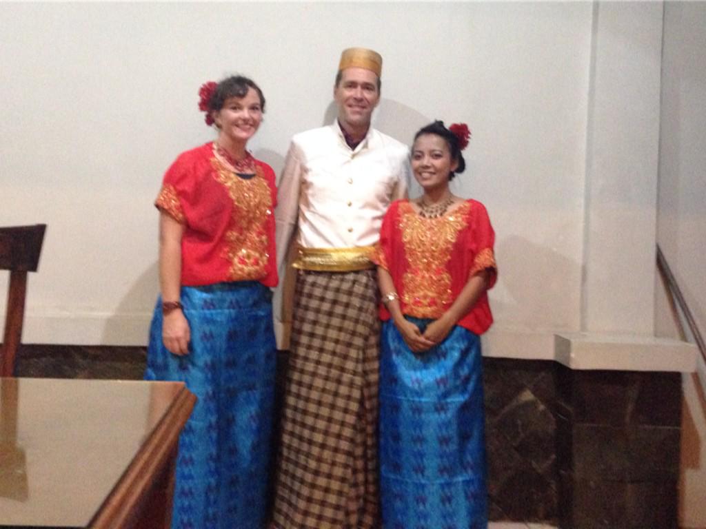 tedglenn's tweet photo. #SEDS staff going out on the town, Buganese style http://t.co/7insqdmd6i