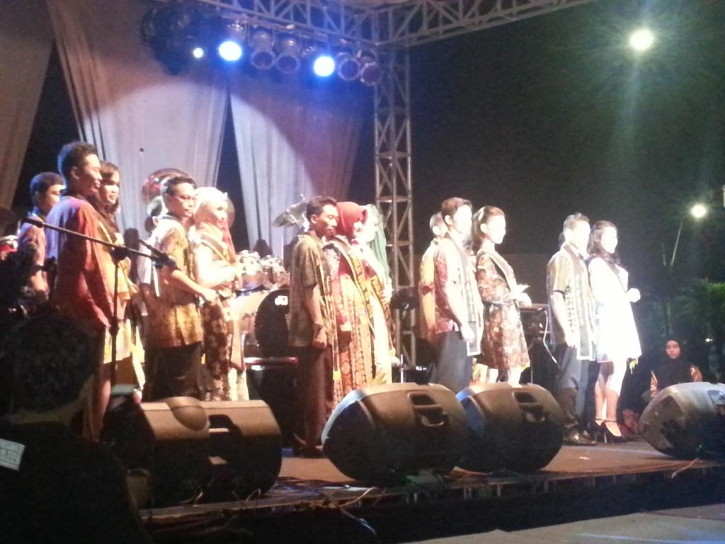 Airlangga Night Fest tweet media