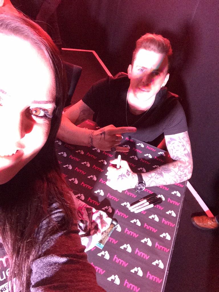 JasmineAyton's tweet photo. ......😱😱😱 http://t.co/wt83J76RvP