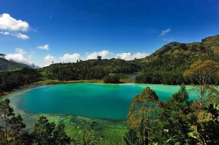 Telaga warna dieng-wonosobo