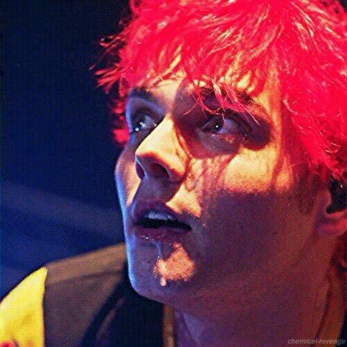wayimagines's tweet photo. "i would let both the way brothers and frank iero spit on my face" http://t.co/S7WZviqaHU