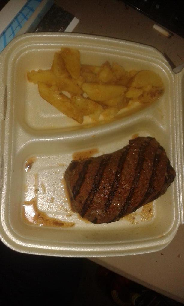 johnno baars tweet media