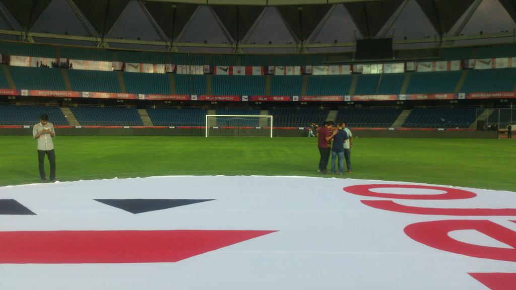 vinaykumar0393's tweet photo. @IndSuperLeague http://t.co/dhqRQ8vZG5