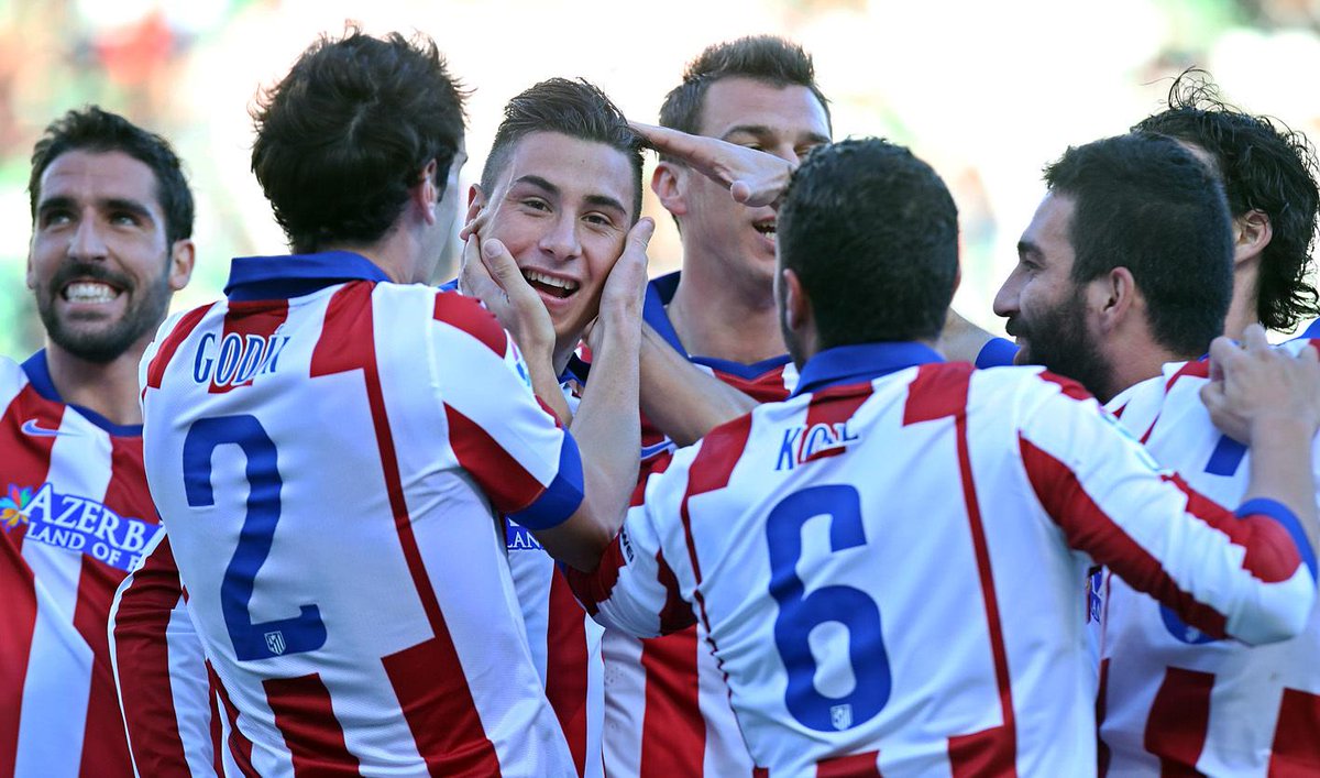 Atleti's tweet photo. FINAL | 0-2 | Los goles de @JoseMaGimenez13 y @MarioMandzukic9 valen 3 puntos ¡¡¡#AúpaAtleti!!! #ElcheAtleti http://t.co/VnjtPaDF1M