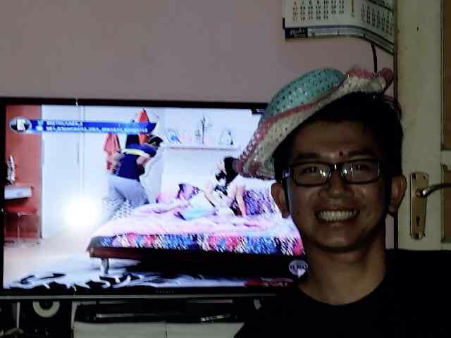 #NETMiliuner_2 <a href="/netmediatama/">Netmedia</a> _E_ istriku sekarang jadi kaya mbak ANGEL..aku jd kaya mas ADI...hikhikhik