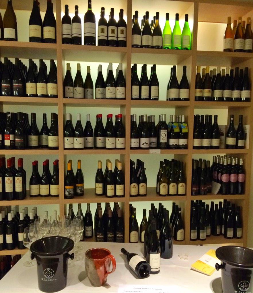 LHortus's tweet photo. #dégustation de #vins chez Maes Braem, #Belgique, #Anvers. http://t.co/NcrDjQnfNj