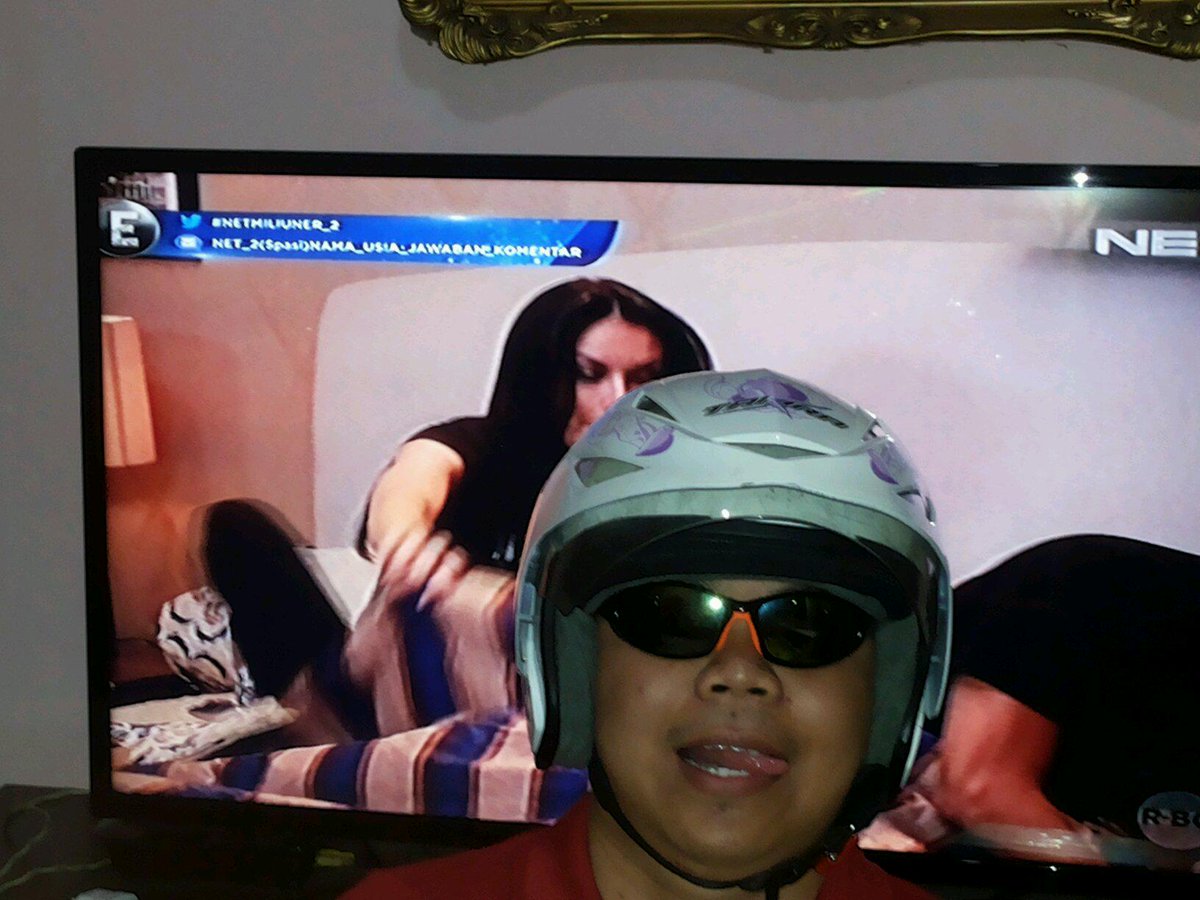 eRWelcome's tweet photo. @netmediatama   cluenya  E #NETMiliuner_1 http://t.co/HIX3SsNKL0