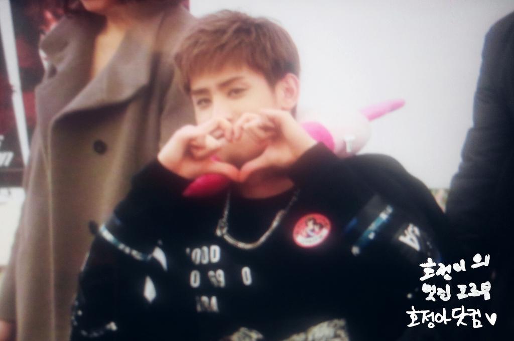 HJAH_COM's tweet photo. [PRE]141206 일산 팬싸인회 :: 하트하트한 호정이 #호정 #고호정 #핫샷 #HOTSHOT http://t.co/cUrkVU4IDK