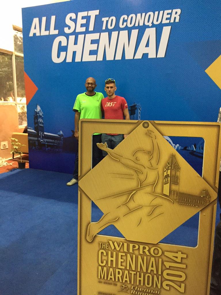 shahidk's tweet photo. @ultrabritton with Robbie this afternoon at @TWCMarathon http://t.co/gSD6Kzvb32