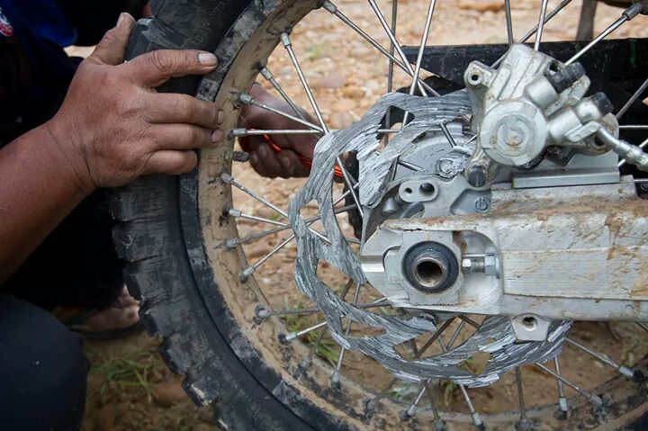 RidingReporters's tweet image. Soms gaat 't bijna mis. Lees het op onze Facebookpagina! Geen account? Bezoek FB via onze site theridingreporters.nl