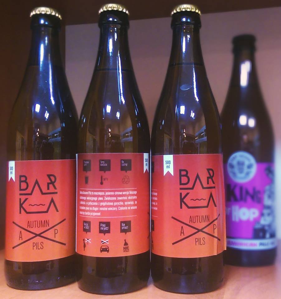 Cechpiwny's tweet photo. Barka Autumn Pils oraz King of Hop z nową etykietą #cechpiwny #piwo #beer #craftbeer #alebrowar http://t.co/fZNkNBXdvt