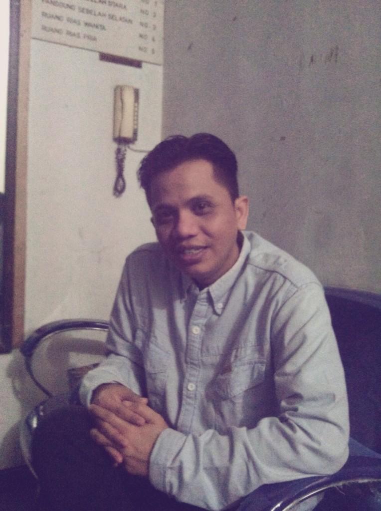 Patner MC saya di <a href="/ukdwfest2014/">Explosion</a> . Cinta itu sebenarnya simple kok :(