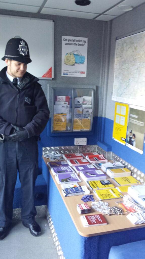 MPSBoleyn's tweet photo. Police Cadets are also at Queens Market pop over for a chat #CentralPromise http://t.co/Yj3B5KxFFT