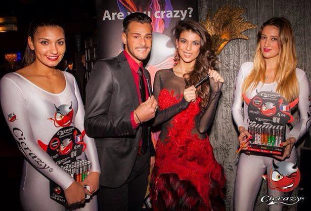 Serena_Source's tweet image. @SFOFFICIEL &amp;amp; @Giuseppe_IDV4 au Top Model Belgium au Lido de Paris ❤️